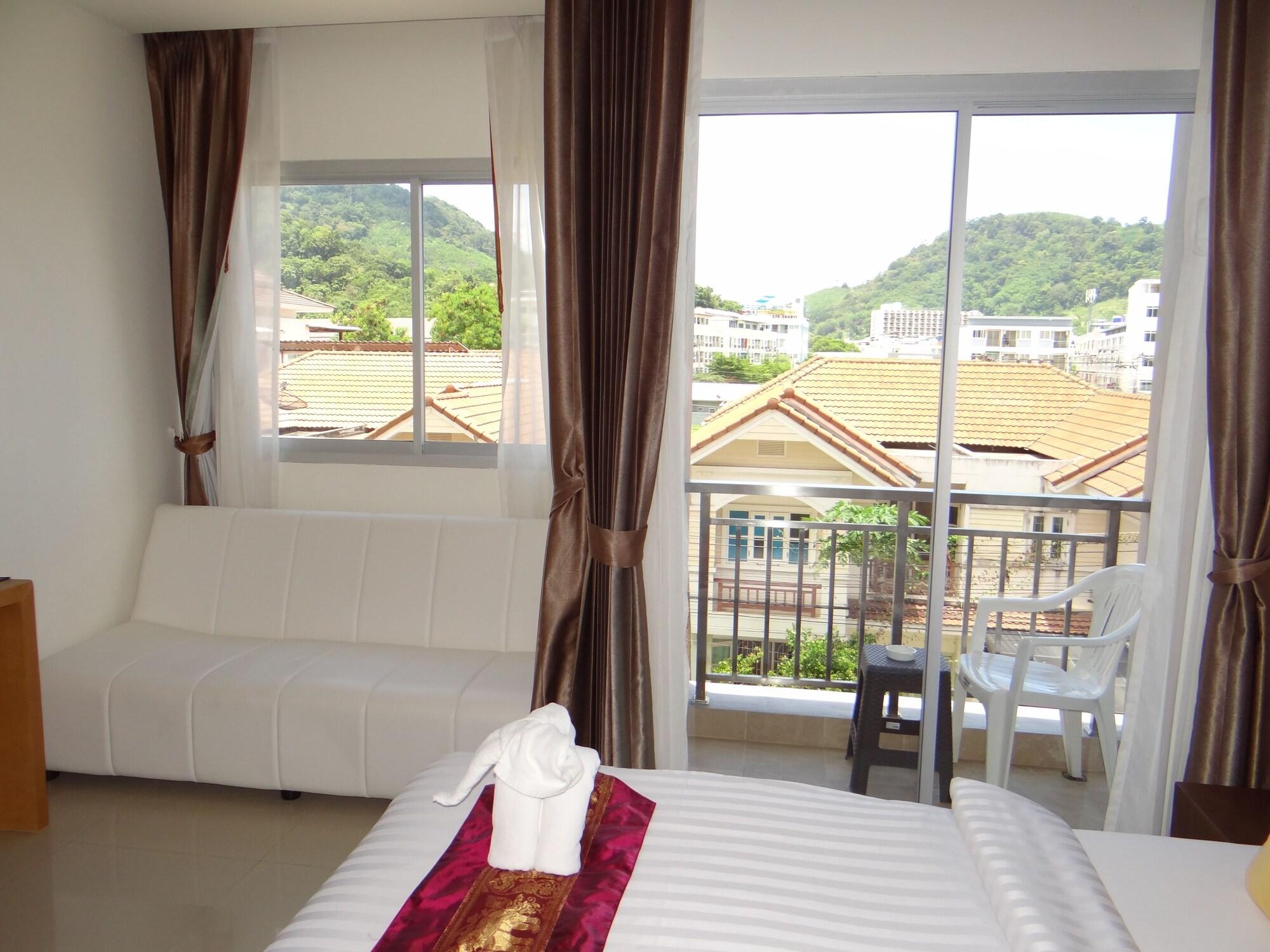 Tropical Sunset Hotel Patong Exterior foto