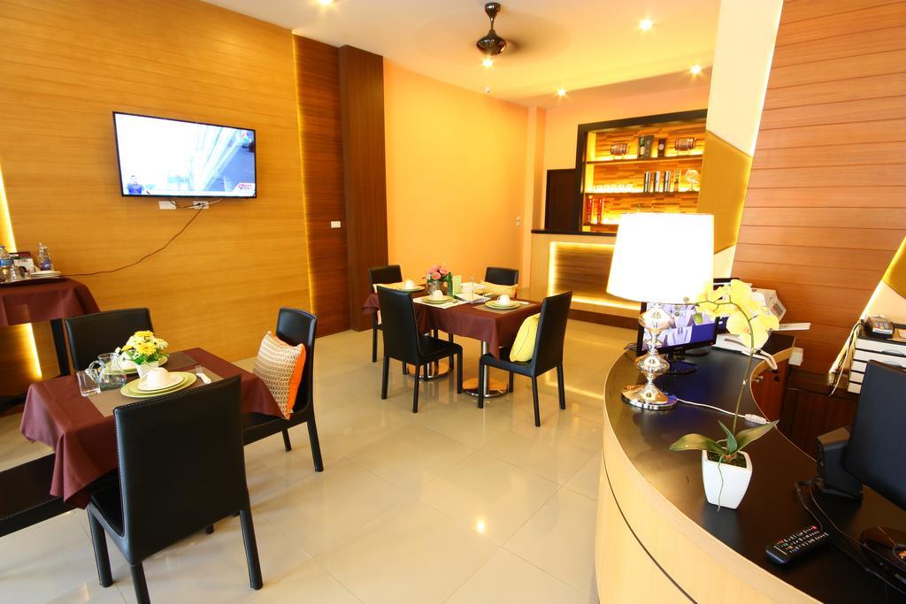 Tropical Sunset Hotel Patong Exterior foto
